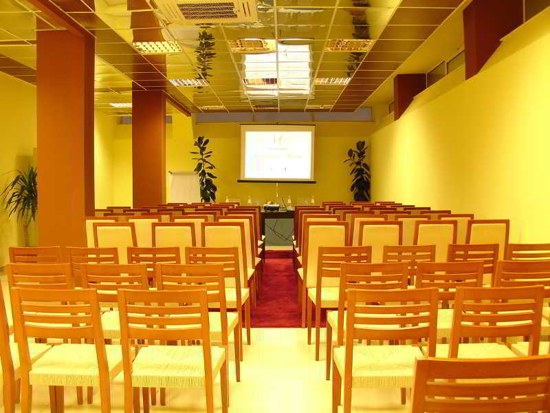 Hotel As Golem (Tirana)